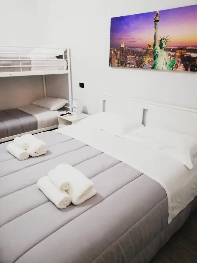 B&B Metropolitan Rc Ρέτζιο ντι Καλάμπρια Bed and Breakfast