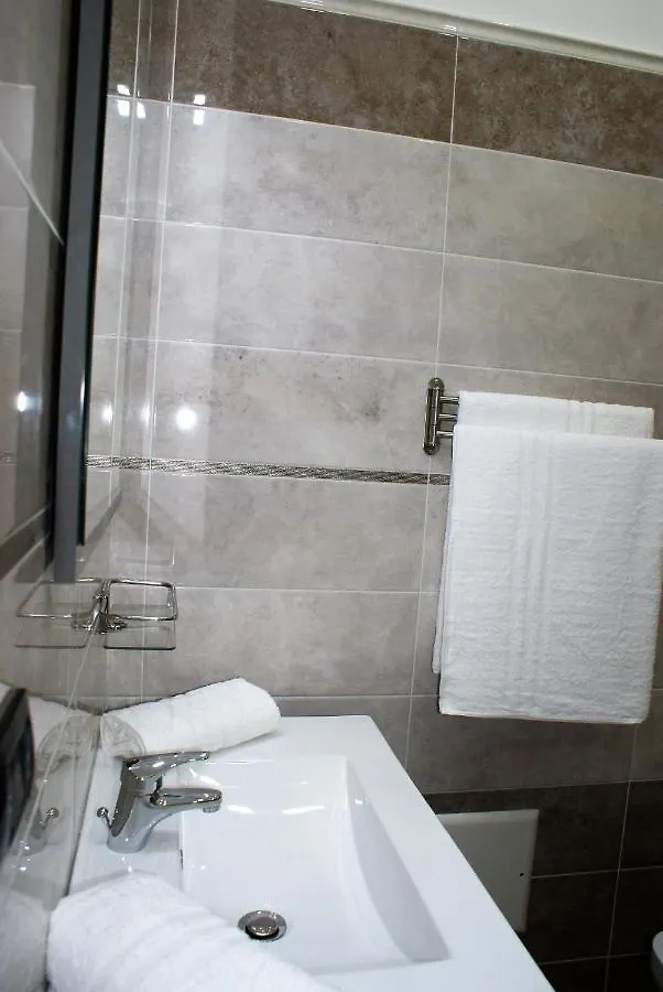 B&B Metropolitan Rc Ρέτζιο ντι Καλάμπρια Bed and Breakfast