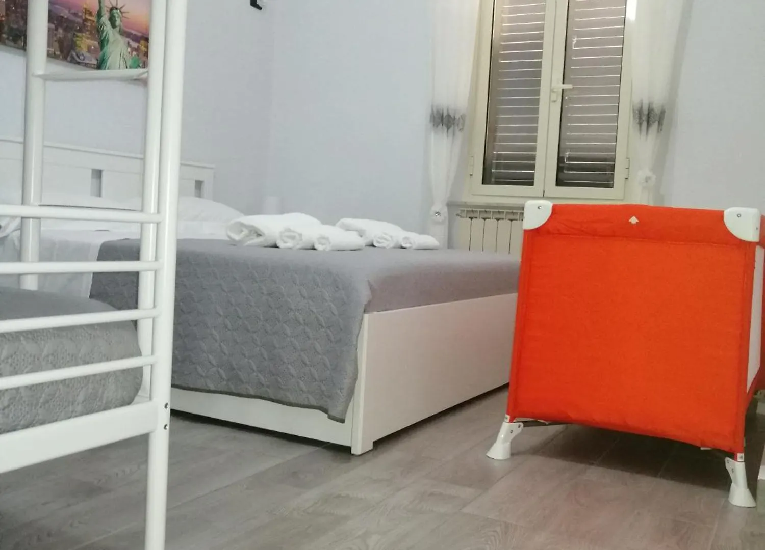 B&B Metropolitan Rc Ρέτζιο ντι Καλάμπρια Bed and Breakfast