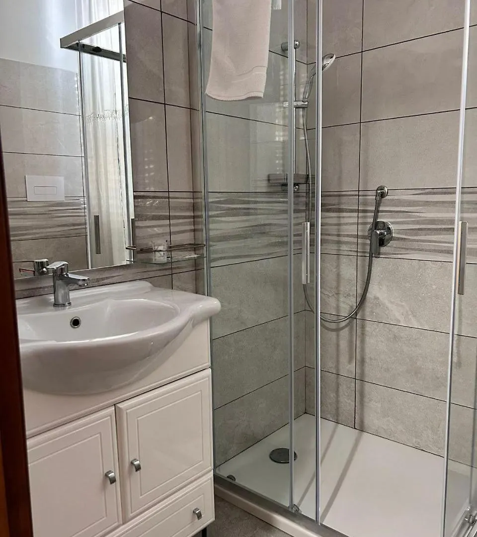 B&B Metropolitan Rc Ρέτζιο ντι Καλάμπρια Ιταλία